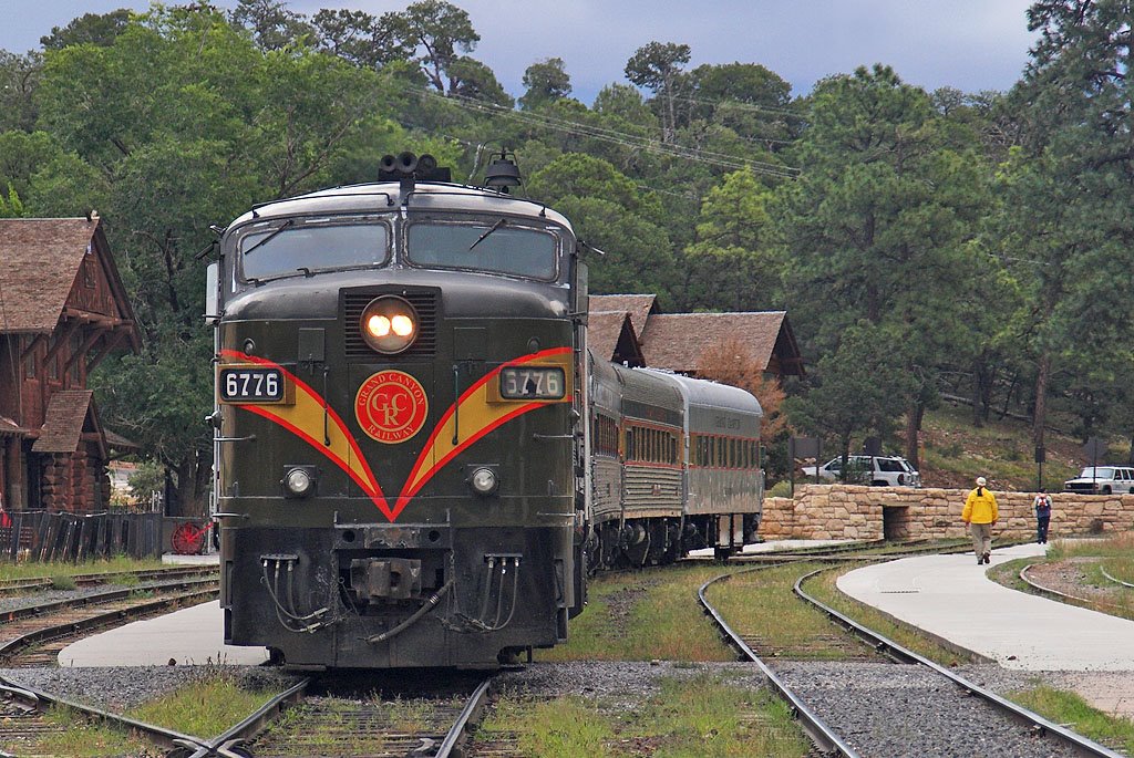 Grand Canyon Railroad - www.socalrailfan.com by www.PhotographersNature.com