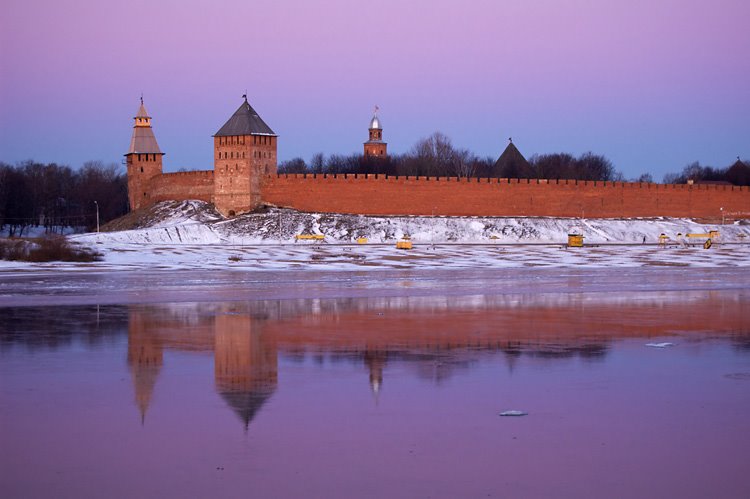 Novgorod Kremlin by Lev Trusov