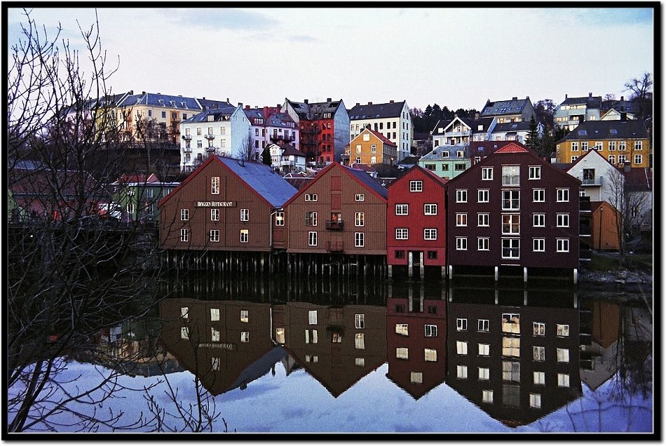 Trondheim by Small path