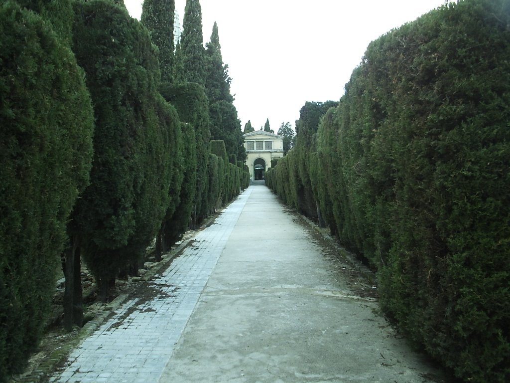 Ermita de San Isidro by Cristiano Esmite