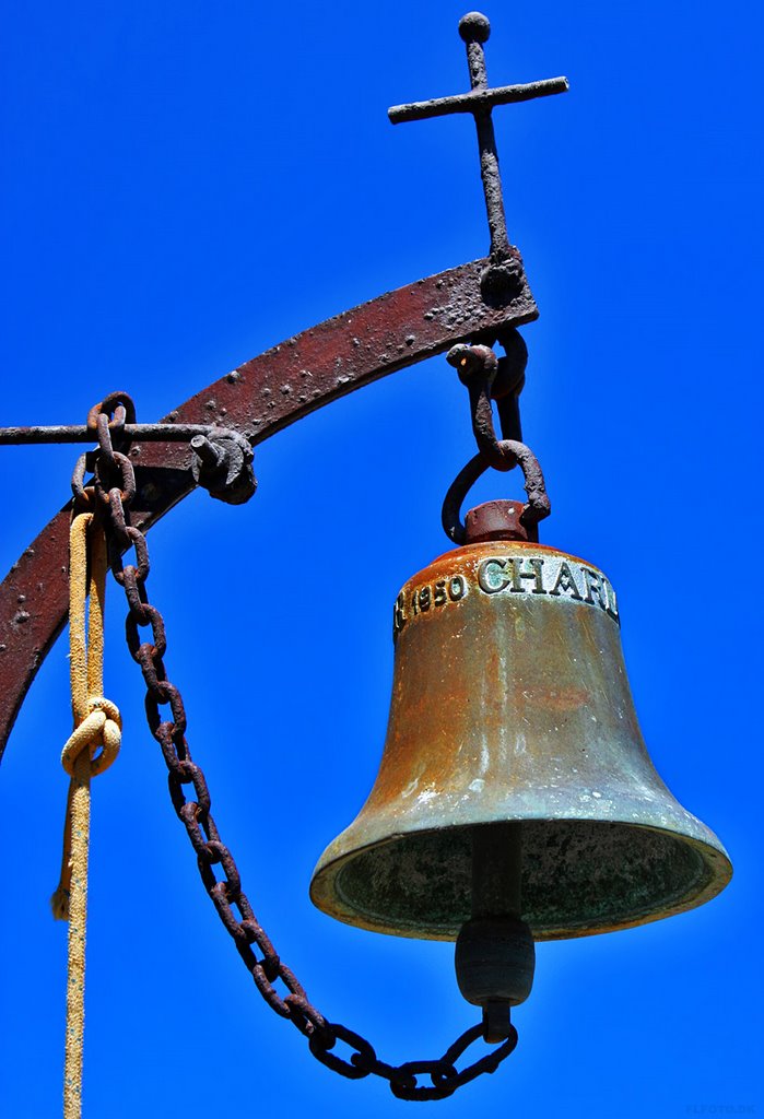 Church bell at Kastro by Finn Lyngesen