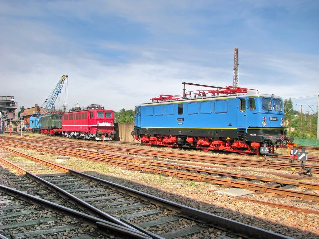 Eisenbahnmuseum Chemnitz - E-Loks BR 211 und BR 242 (auch Holzroller genannt) by Rudolf Henkel