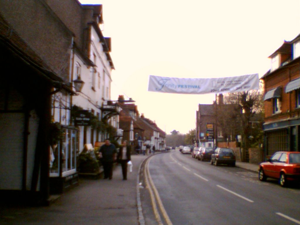 Cookham Town Centre by mariegriffiths