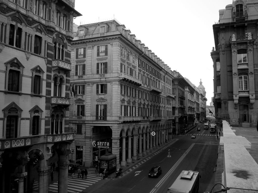 Via XX Settembre, da Piazza Santo Stefano by Julien “Canard” BLAC…