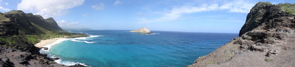 Makapu'u Lookout in Oahu, Hawaii by Loren.Haase