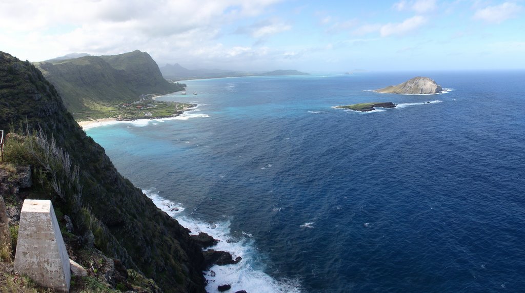 Makapu'u Point in Oahu, Hawaii by Loren.Haase