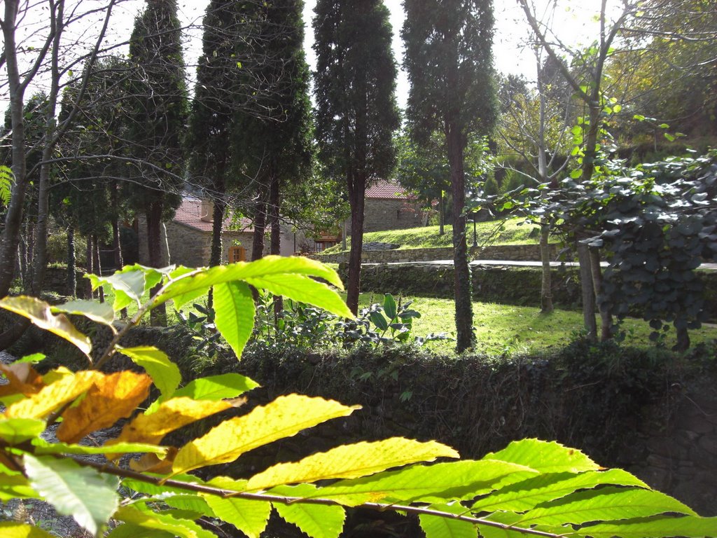 Casa Rural. En la Ortigueira . 2009 by Jose Manuel Docal