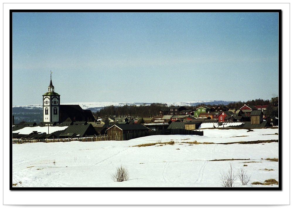 Røros by Small path