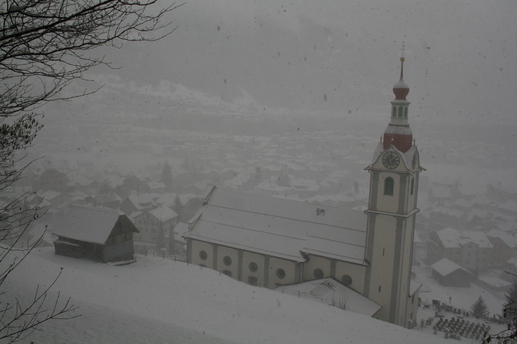 Schattdorf im Wintersturm by Peter Walker 60