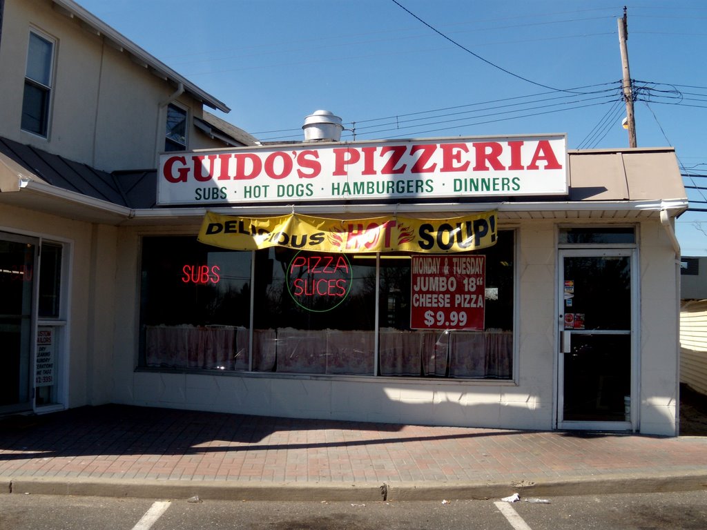 Guidos Pizza by =Mark