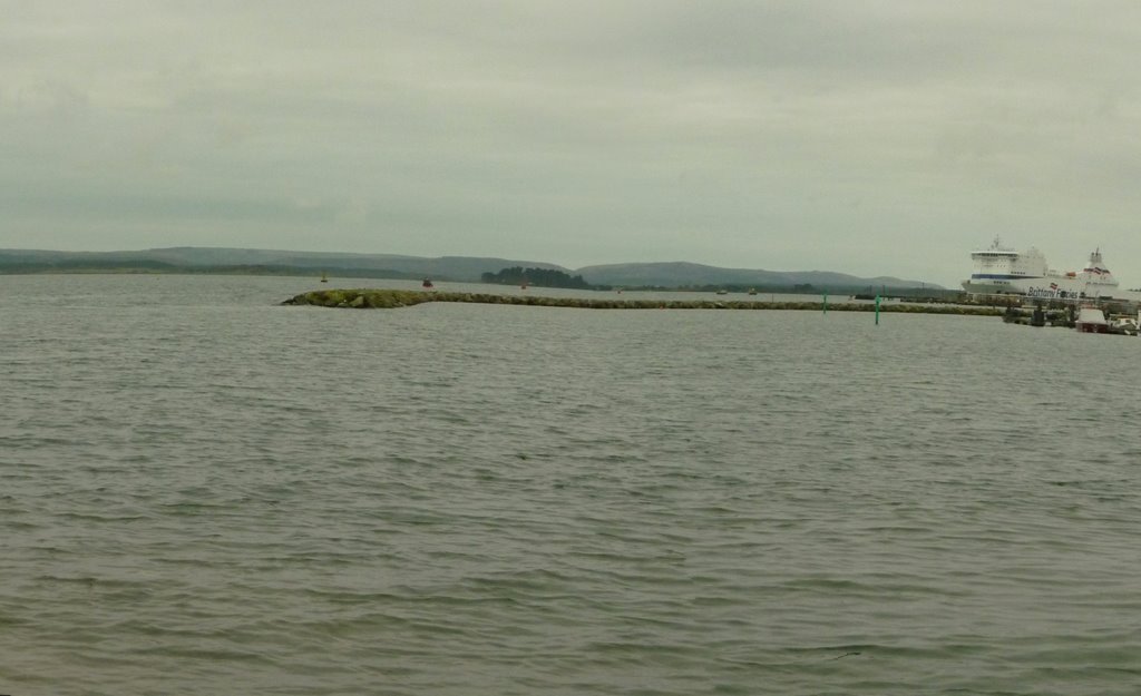 Poole - Poole Harbour by A Photographer