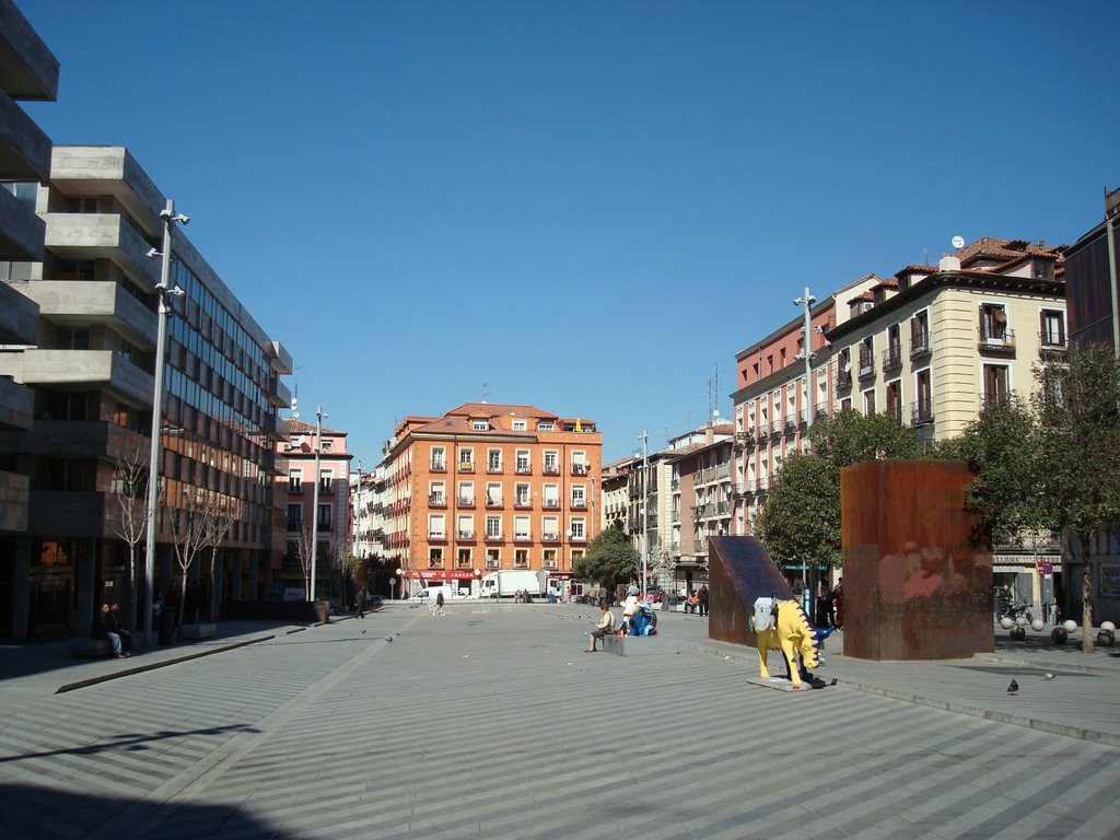 Plaza de la Luna (Madrid)h2go by hhgarnica