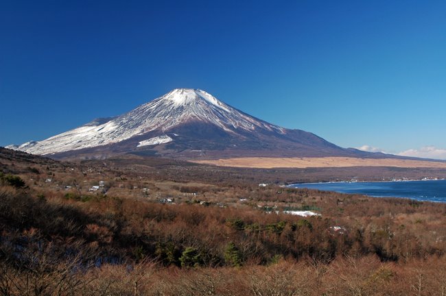 三国峠からの秋富士 Mt.Fuji ,Japan by HIDEO OBAYASHI