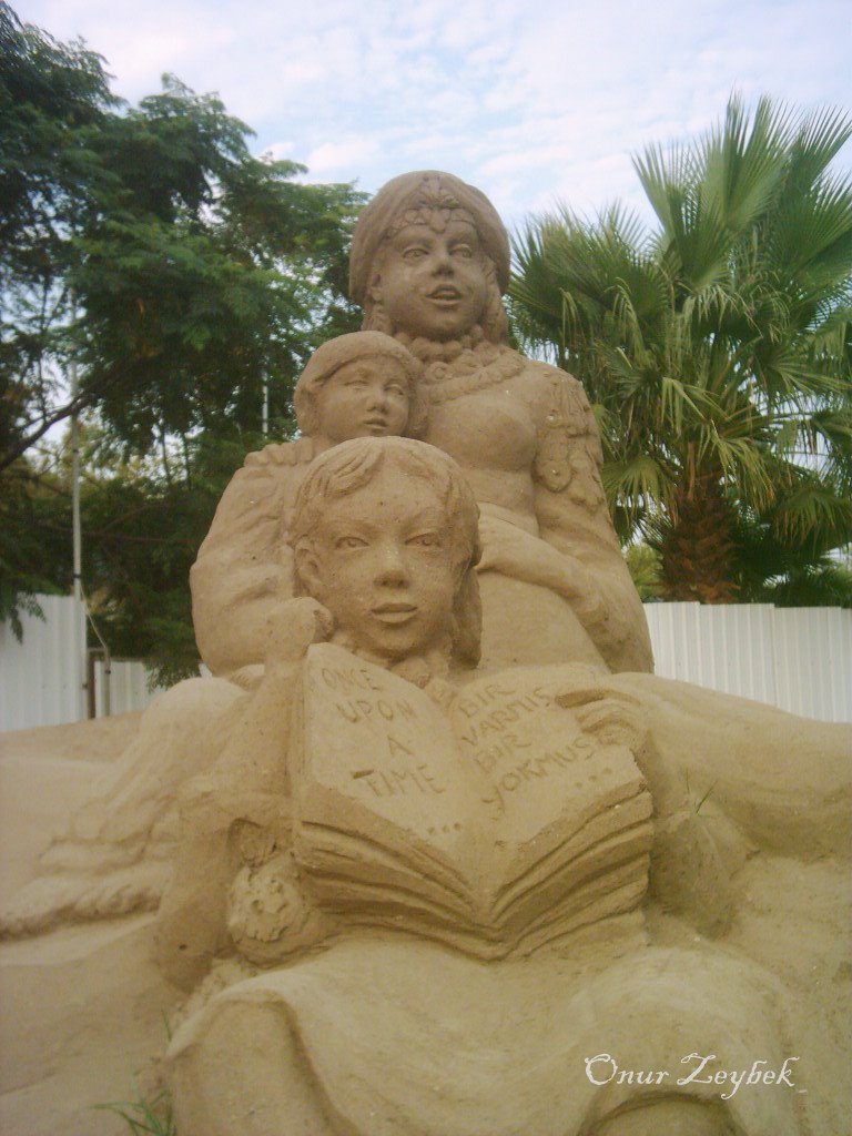 Antalya Kum Şehri 2007 / Sand City by Onur Zeybek