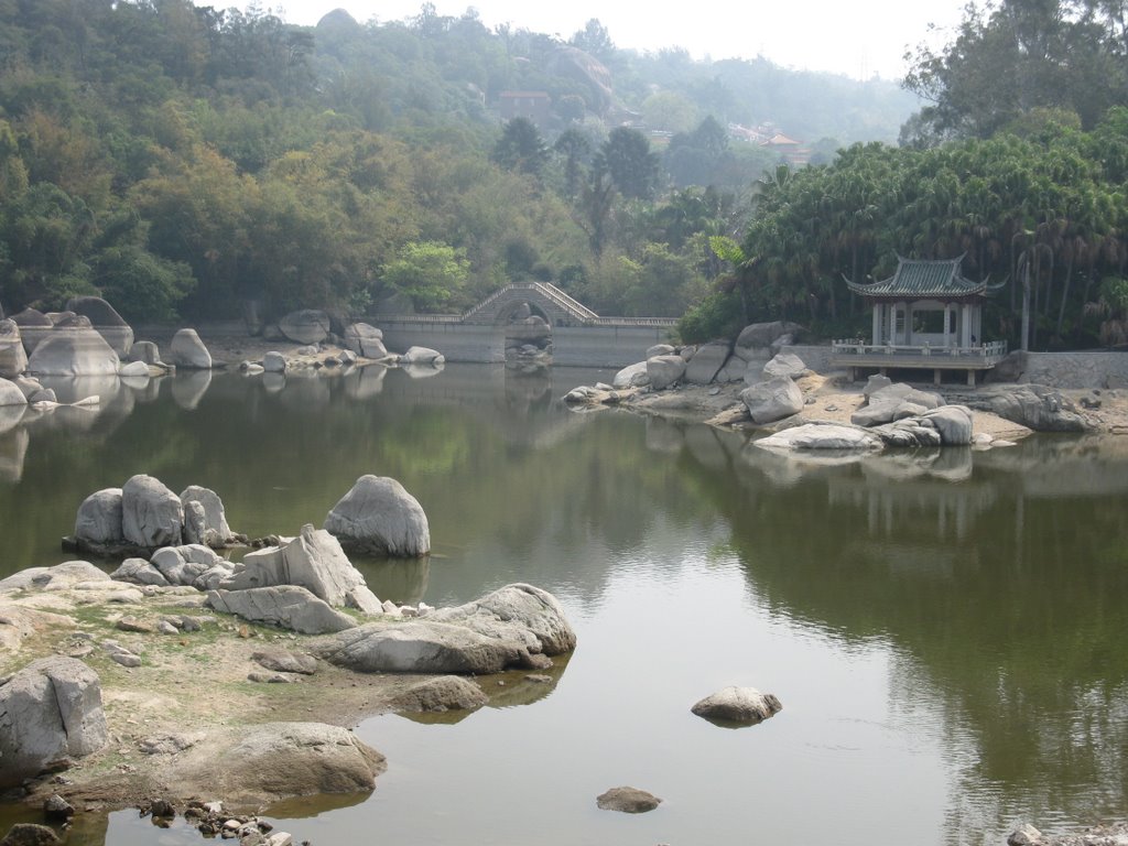 Siming, Xiamen, Fujian, China by Jonas Lin