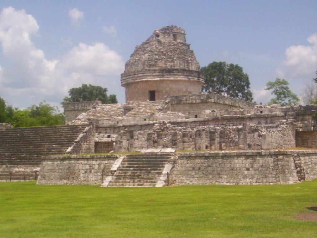 Observatorio Maya by fernando yates