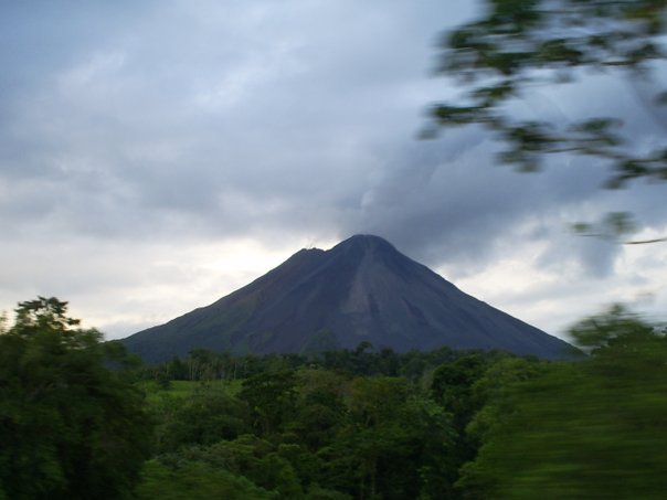 Volcan Arenal by Flaco7