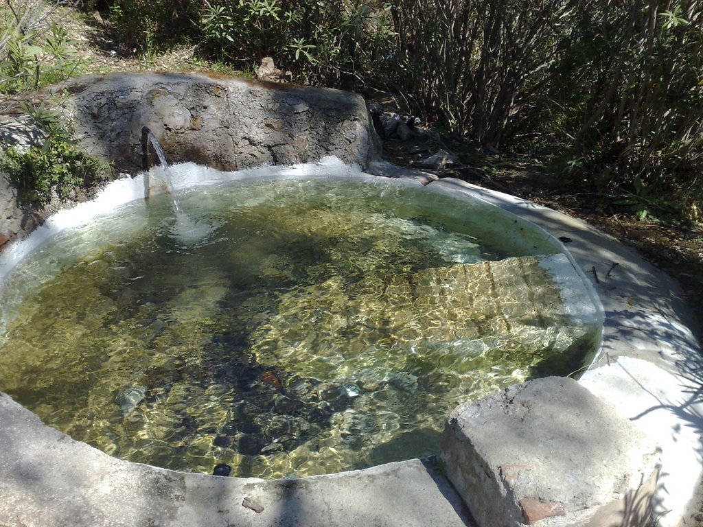 Junto a la Fuente del Esparto by Carlos GPSMalaga