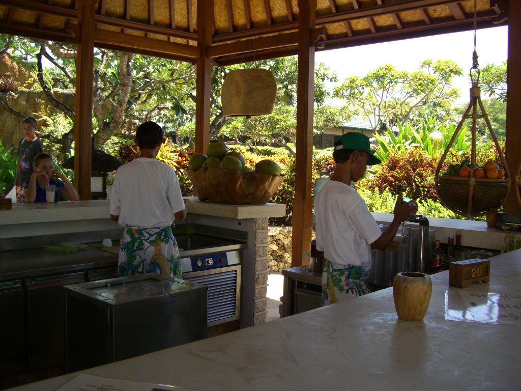 Grand Hyatt Bali by chicochico