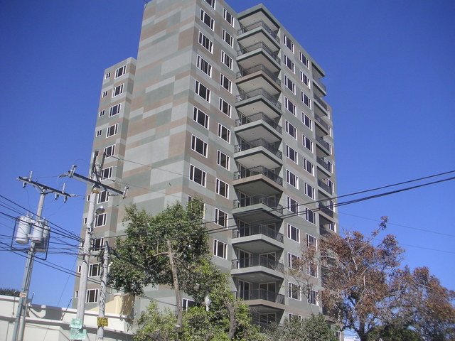 Condominio 370 Avenida La Capilla by mb007