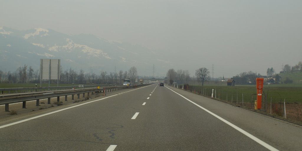 Highway "A3" Switzerland (03/2009) by NilsW