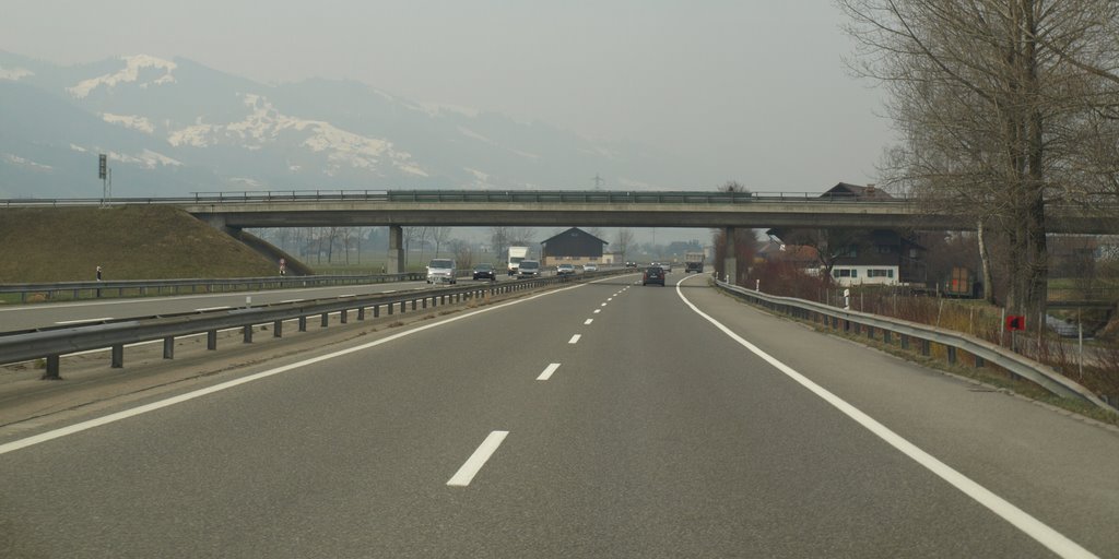 Highway "A3" Switzerland (03/2009) by NilsW