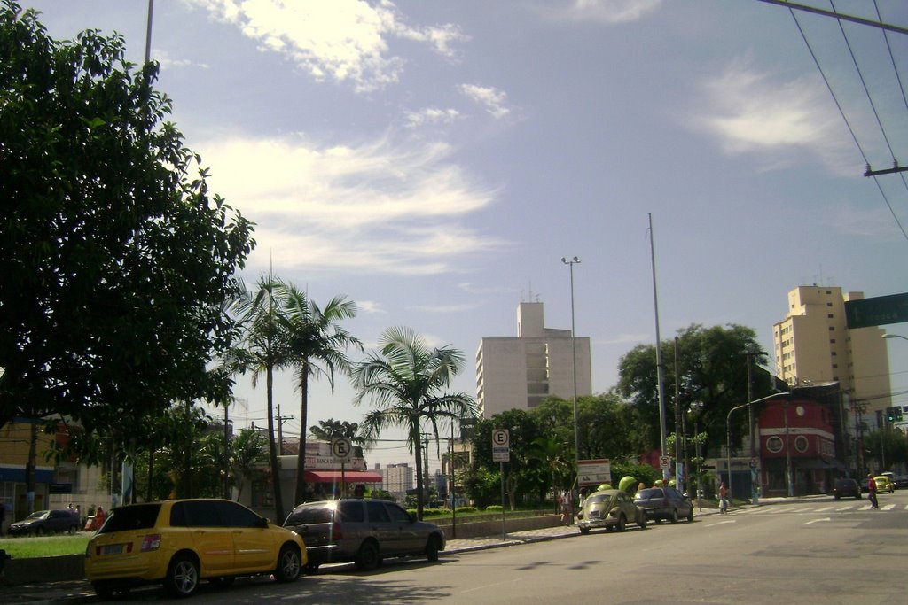 Largo do Cambuci, sentido da Rua Independência by Ro Fort