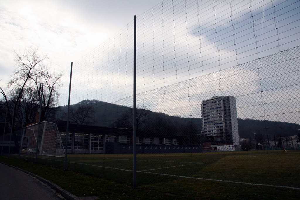 Fussballfeld am Espenholzweg by Samuel Fausch