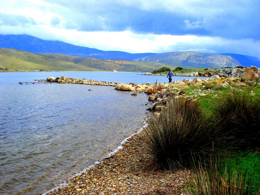 35960 Küçükbahçe Bucağı/Karaburun/İzmir, Turkey by ihsan özardıç