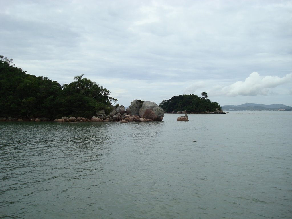 Llegando a Baía dos Golfinhos by Jm Fotografía