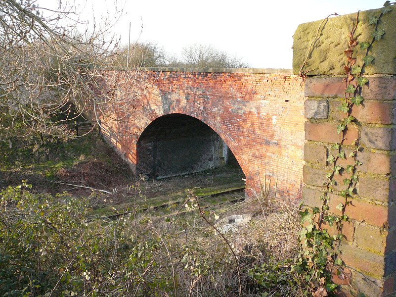 Bridge at Swanbourne by fencer_js@yahoo.com