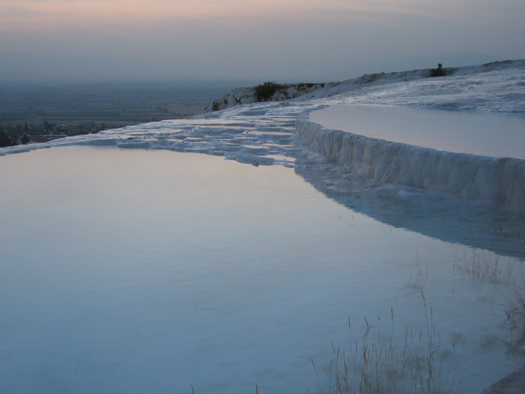 Pamukkale by Obdulia Pérez Guirao