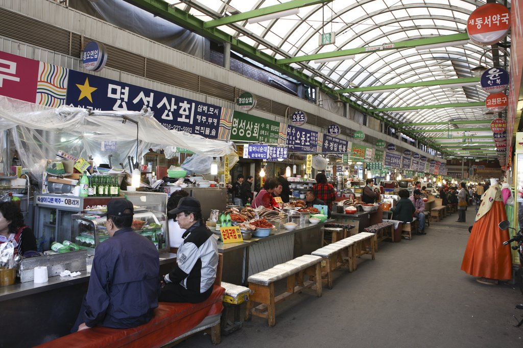 Kwang Jang Market 광장시장 by www.Visitkorea.or.kr