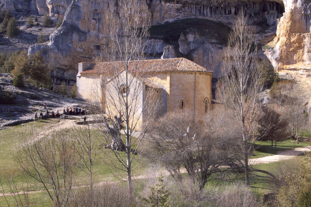 Ermita de San Bartolomé by José L Filpo