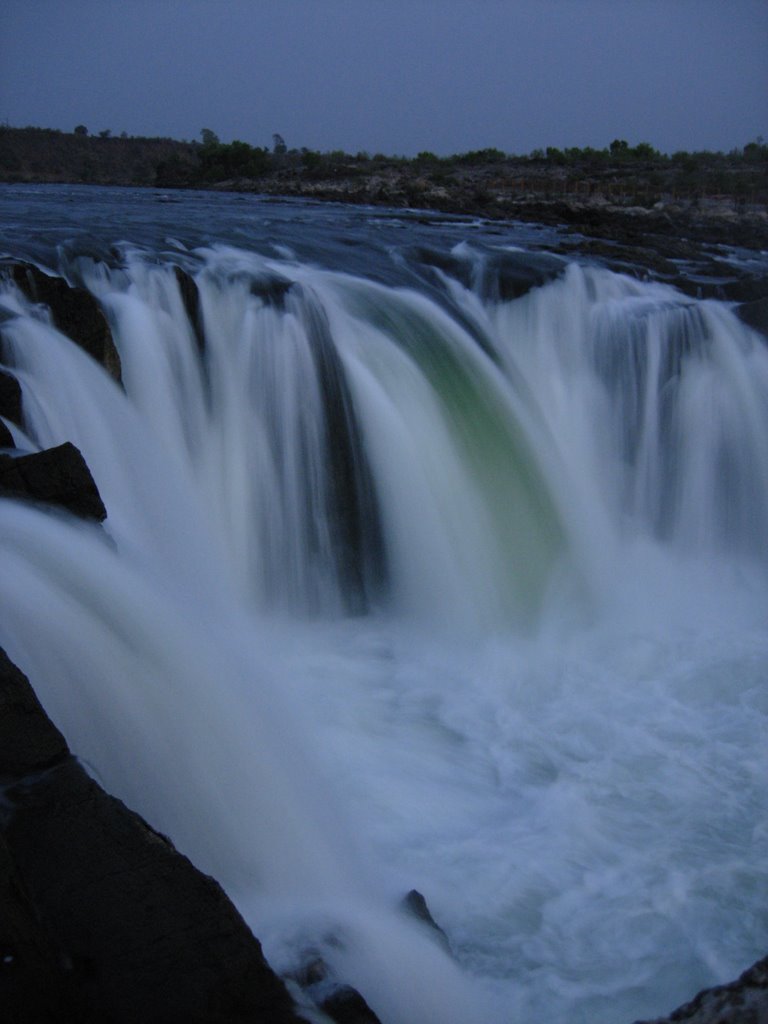 Dhuandhar, Jabalpur by triptinagaria