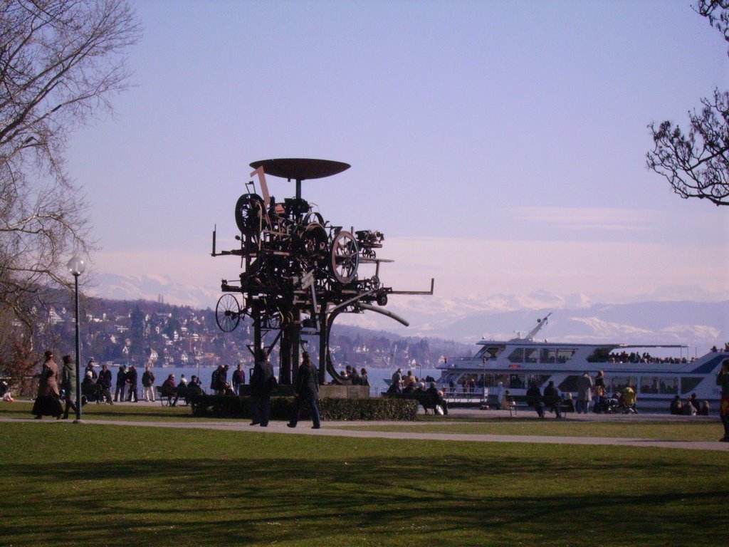 «Heureka», made by Jean Tinguely (1925-1991), Zürihorn, Zürich by saschafuchs