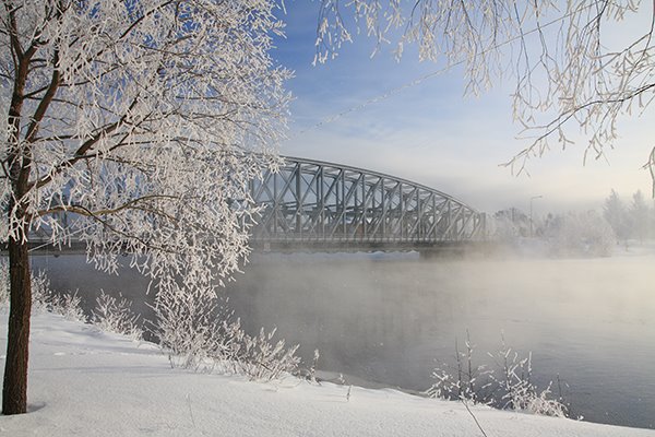 Oulu river on a cold winter day by Sandra Rugina