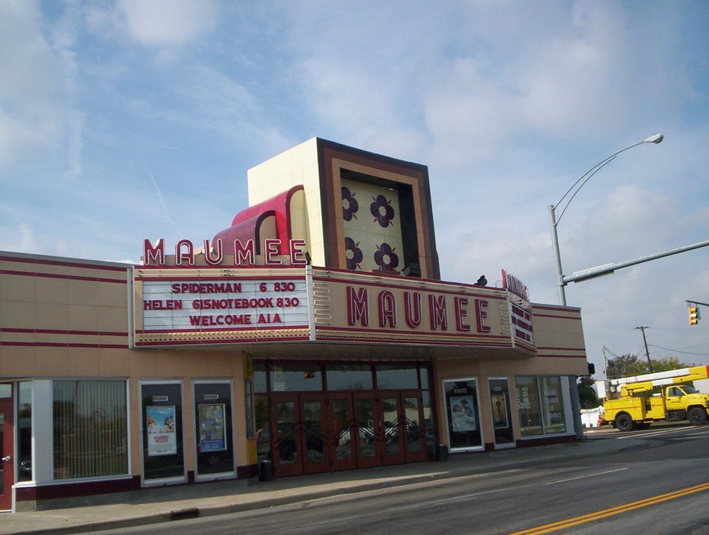 Maumee Indoor Theatre by todd.nevins