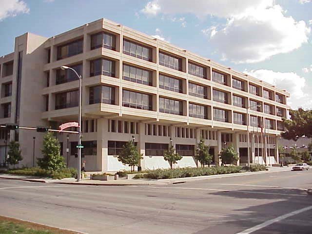 Federal Building by dahusker