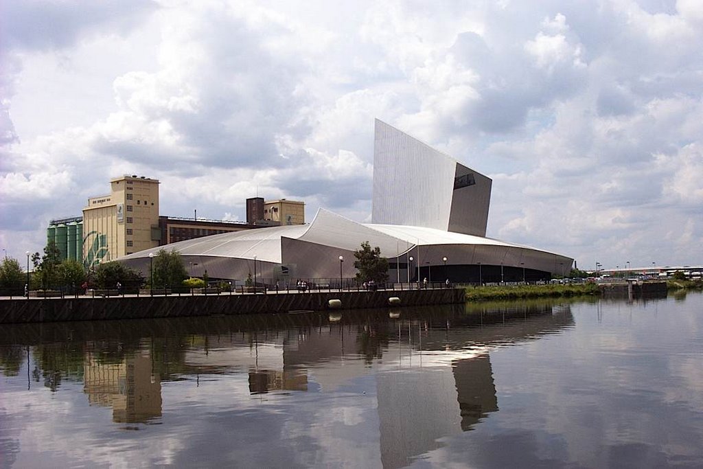 Salford Quays by Dennis N