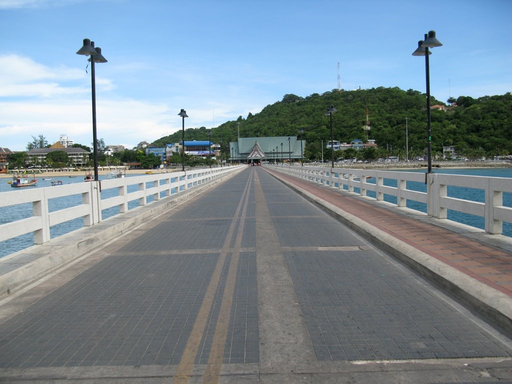 Pattaya neuer Pier nach Koh Larn by dampfross