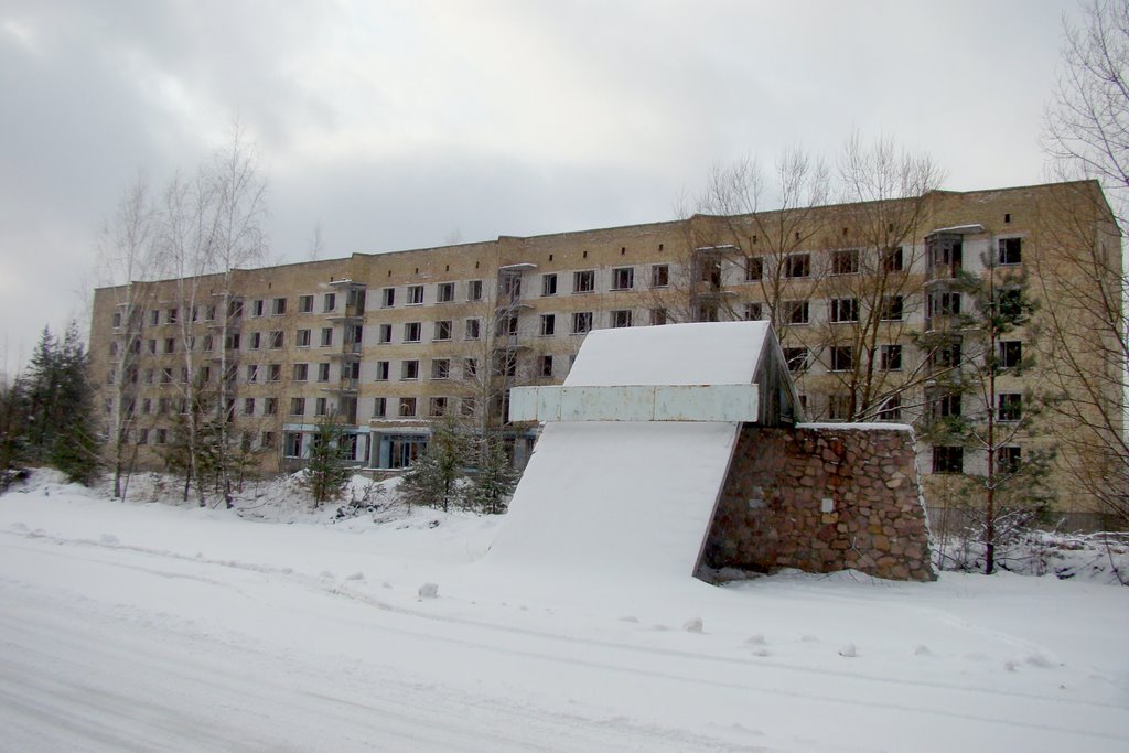 В покинутом городе / In abandoned town by lexx175