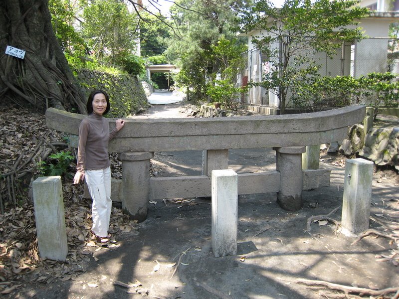 Buried shrine gate, Sakurajima,Kagoshima by chicchi