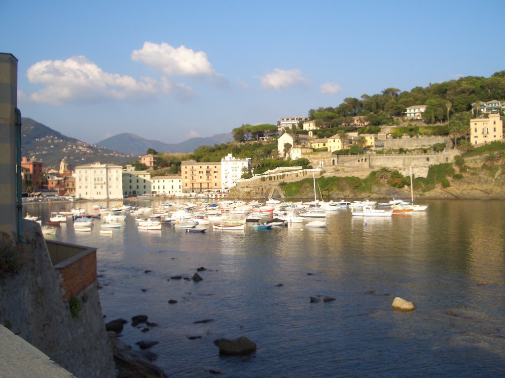 Sestri Levante harbour by George Bell