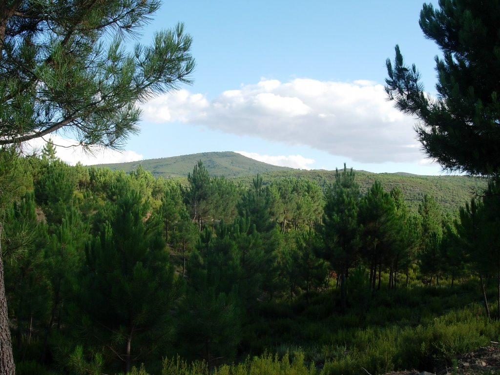 Sierra de Villasrubias by Villasrubias