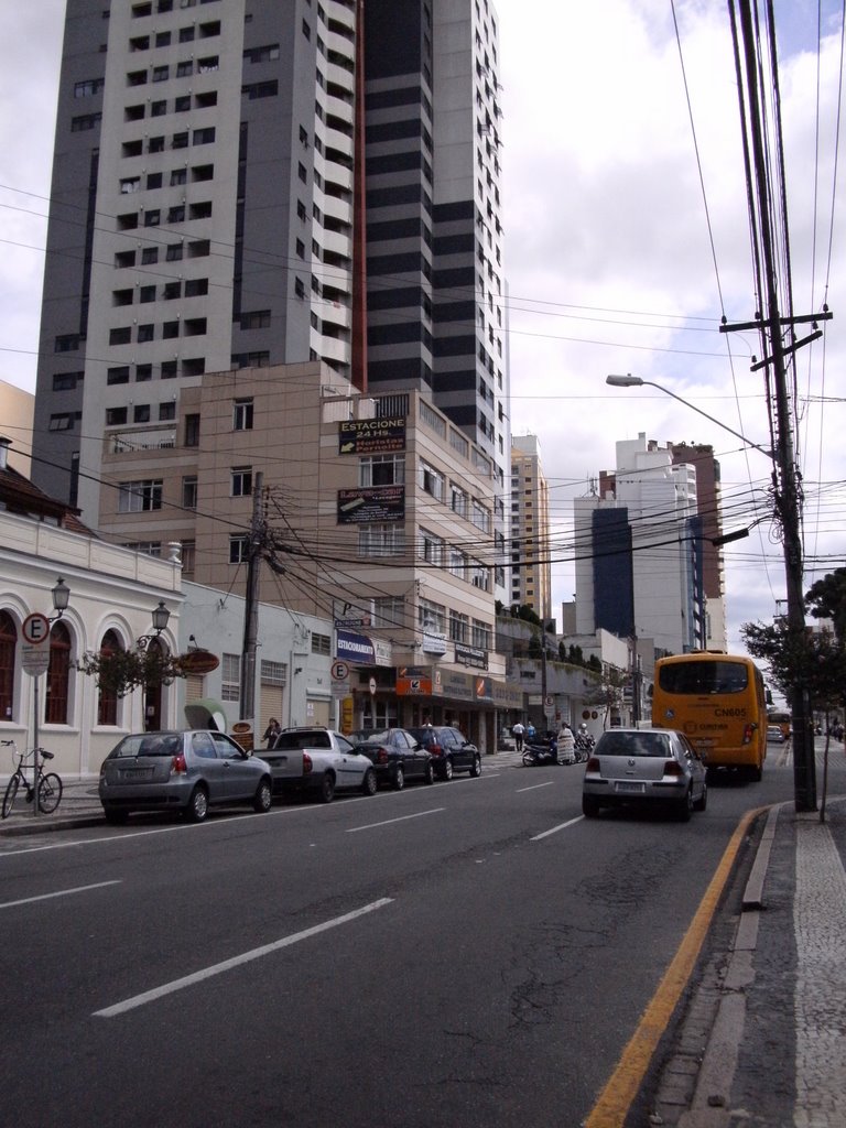 Centro, Curitiba - State of Paraná, Brazil by alex moreira