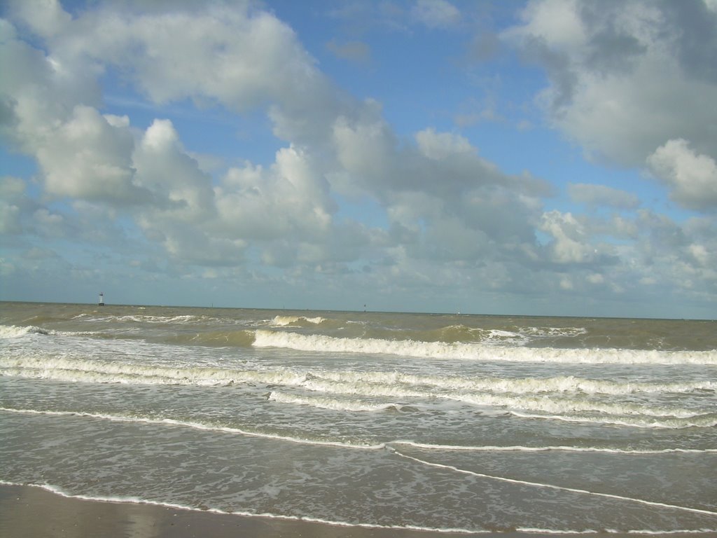 Trouville-bord de mer by r-75