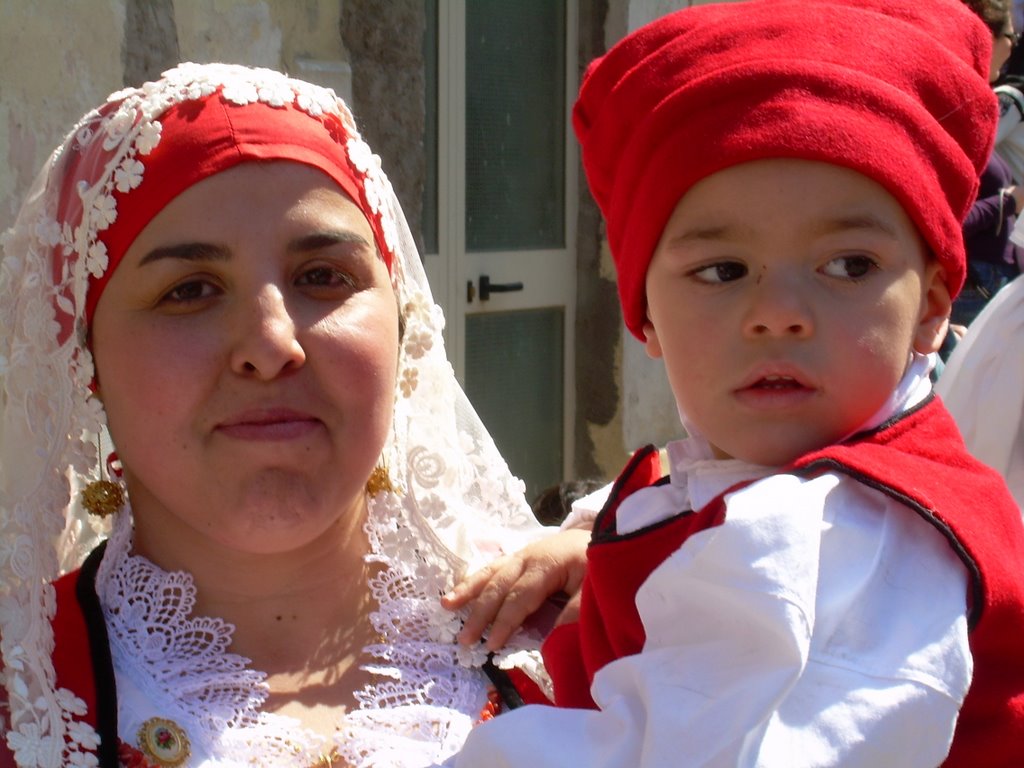 Madre & Figlio by Renato Scano