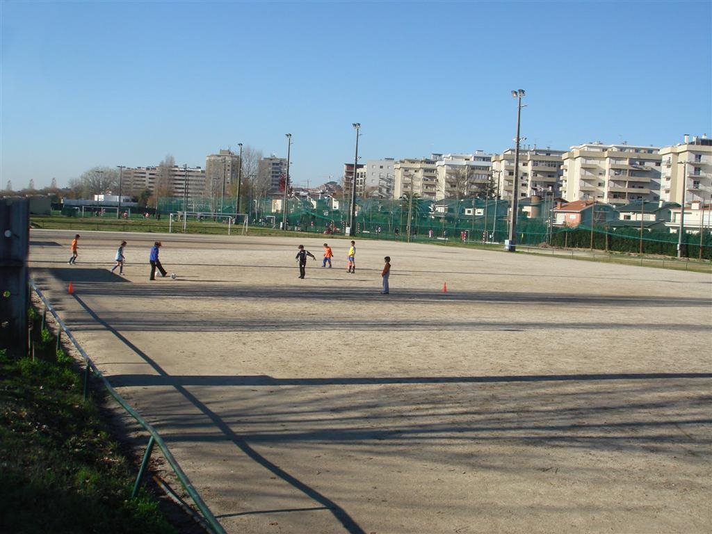 Campo Jogos Rodovia Braga by J. Braga