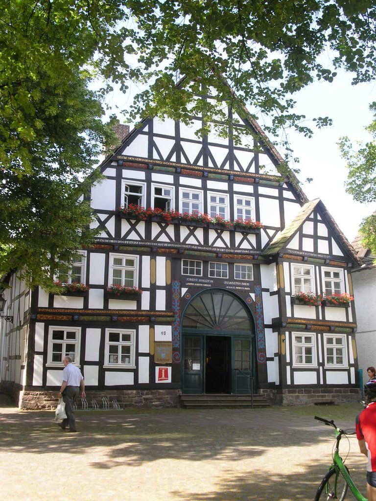 Cord Holstein Haus von 1662 in Beverungen by Hans-Günter Förster